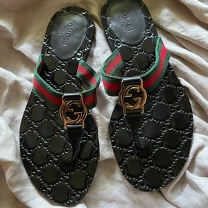 GUCCI GG LOGO MONOGRAM FLIP FLOP